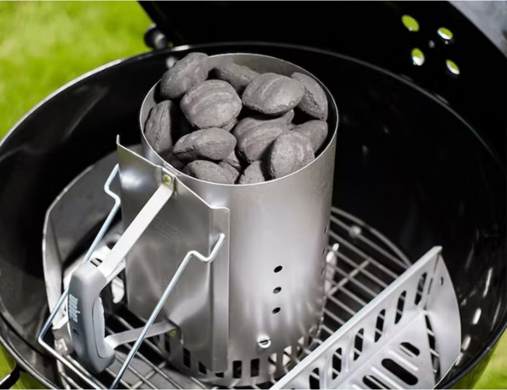 Weber Bricchetti 8 KG guscio noce di cocco 18402