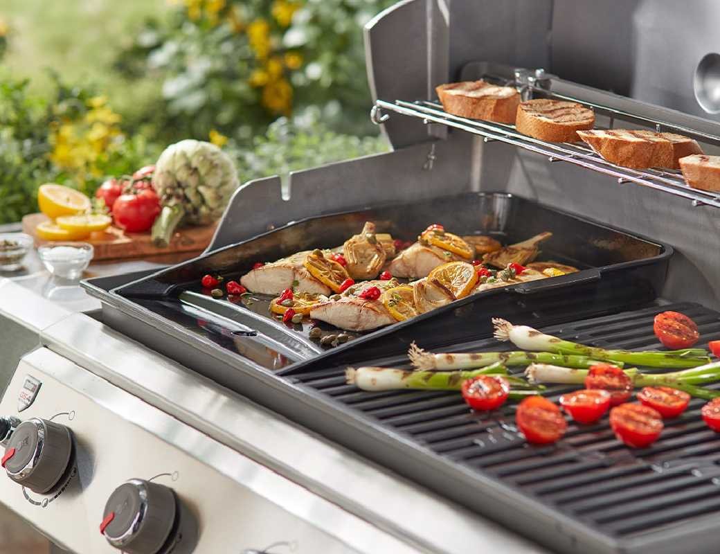 Weber Piastra Deluxe per Genesis II serie 300/400/600 - 7665