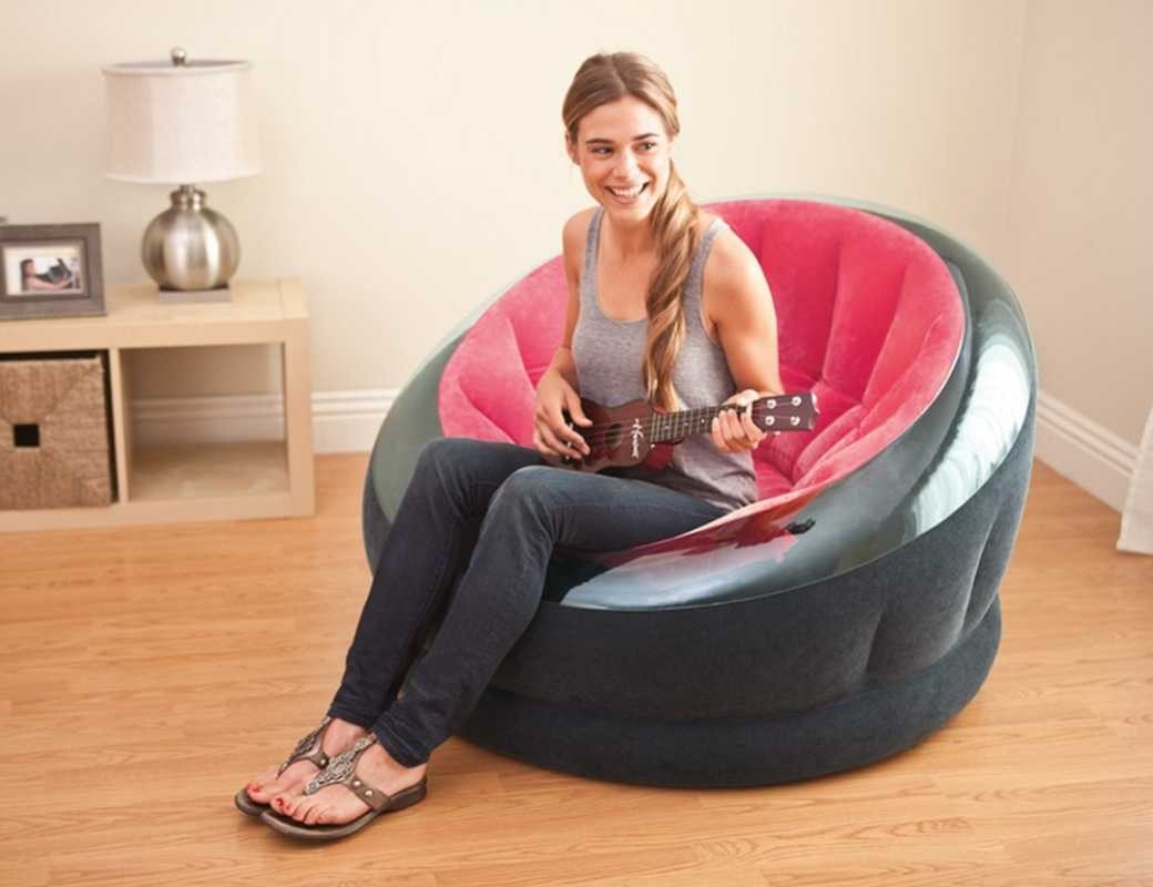 INTEX Poltrona Empire Gonfiabile Arancione, Verde o Fuxia 68582