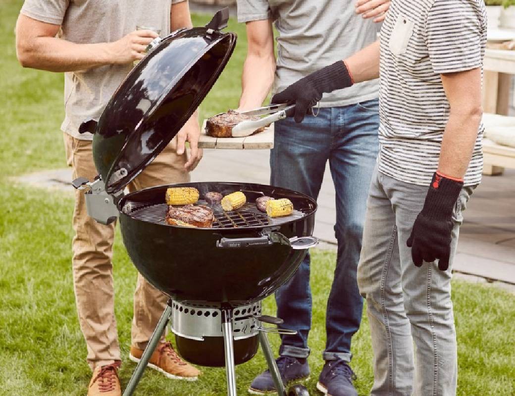 Barbecue WEBER mod. MASTER-TOUCH GBS PREMIUM SE E-5775 - nero - Ø 57 cm