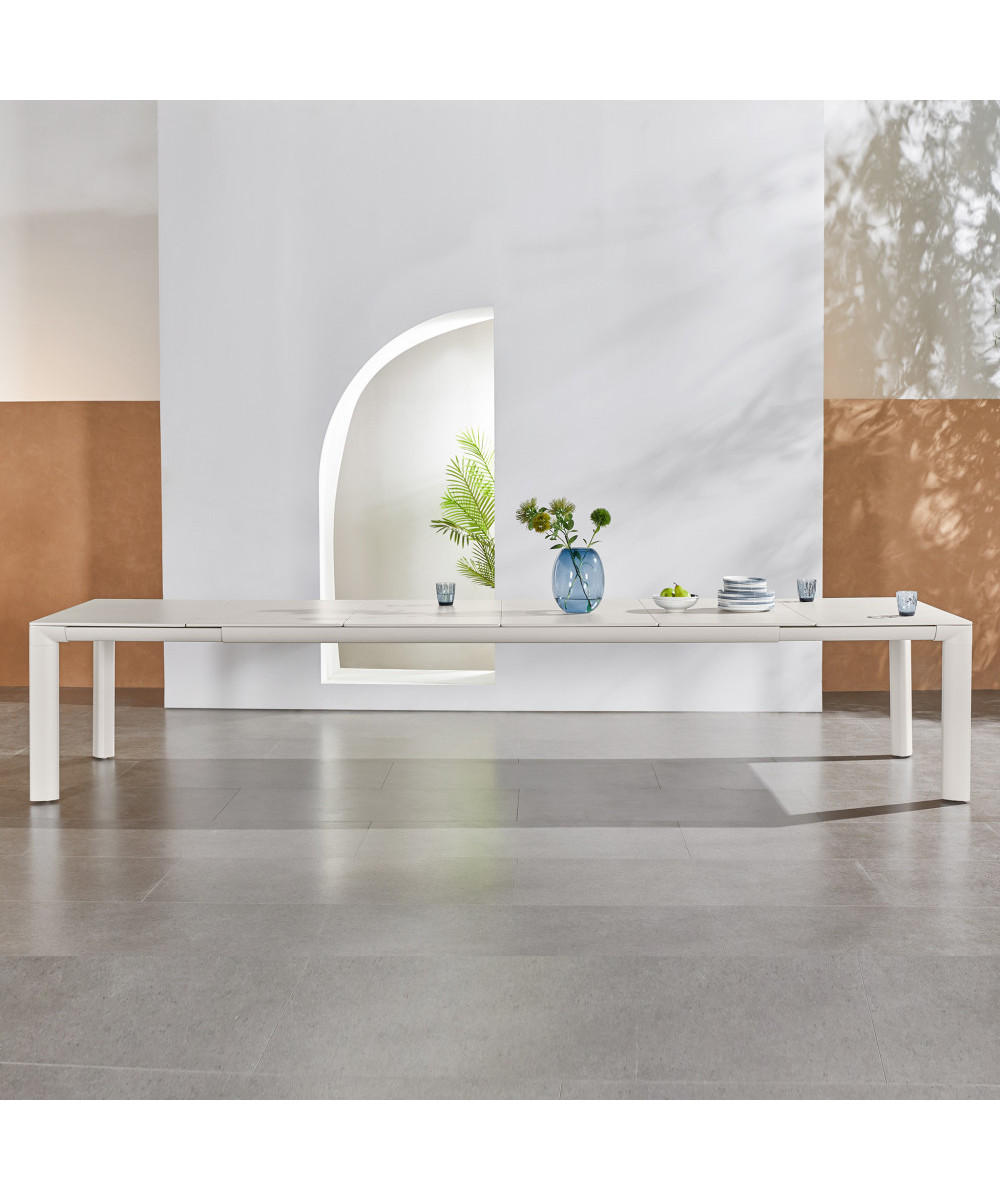 TAVOLO BERRY 260/330/400 X 110