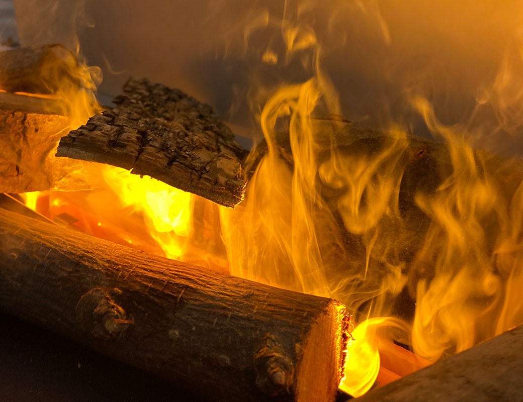 Caminetto MaisonFire elettrico ad acqua BRACE 50 e 100 METAL