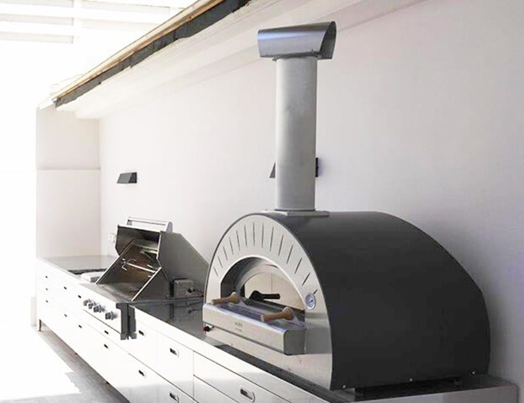 Forno Pizza mod. DOLCE VITA a legna oppure legna/gas